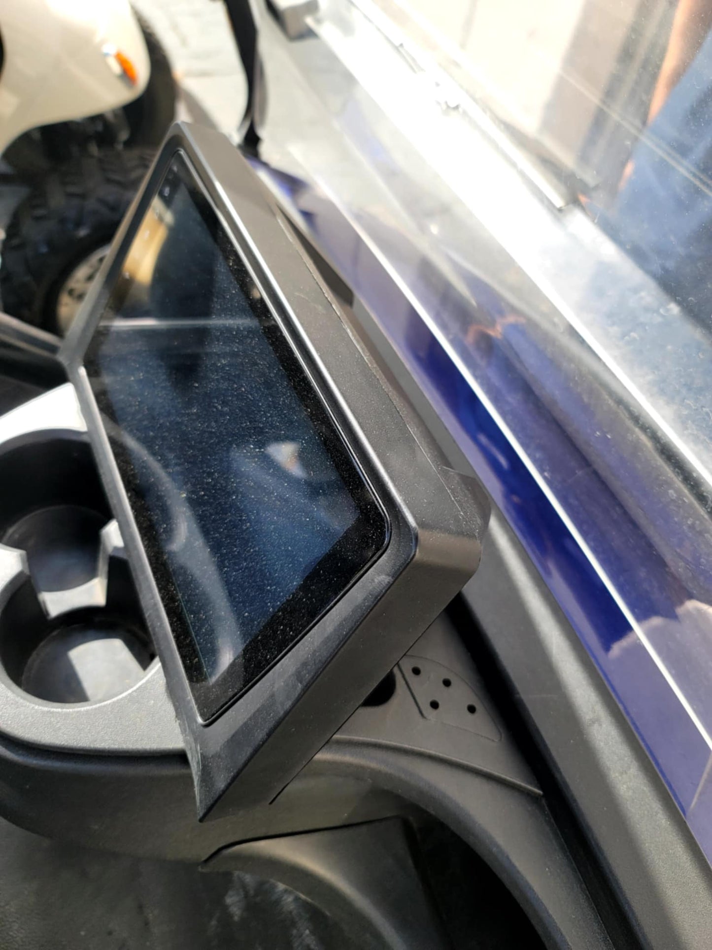 Navitas 10" Screen Mount